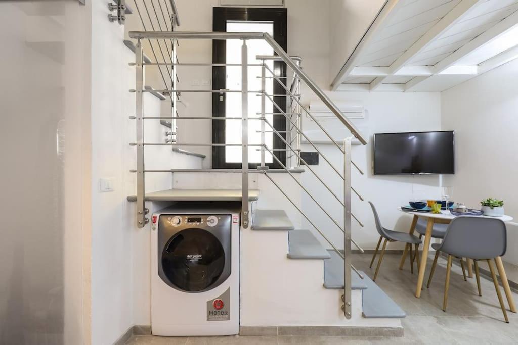 Cozy Loft Navigli, Close To Duomo And Bocconi - Italy Flat Vacation Milão Exterior foto