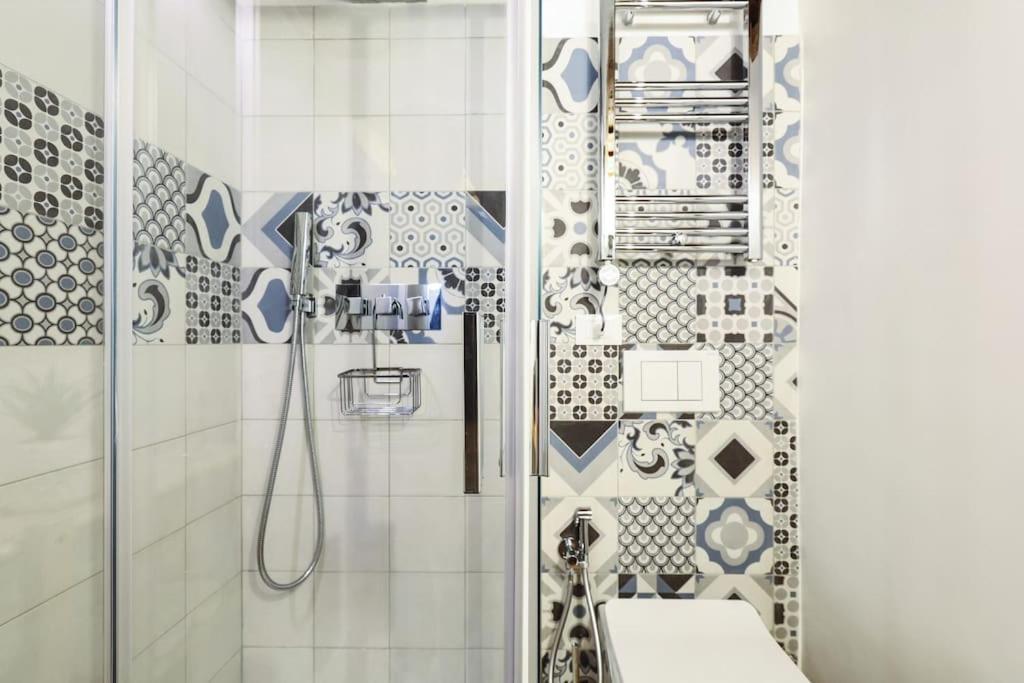 Cozy Loft Navigli, Close To Duomo And Bocconi - Italy Flat Vacation Milão Exterior foto