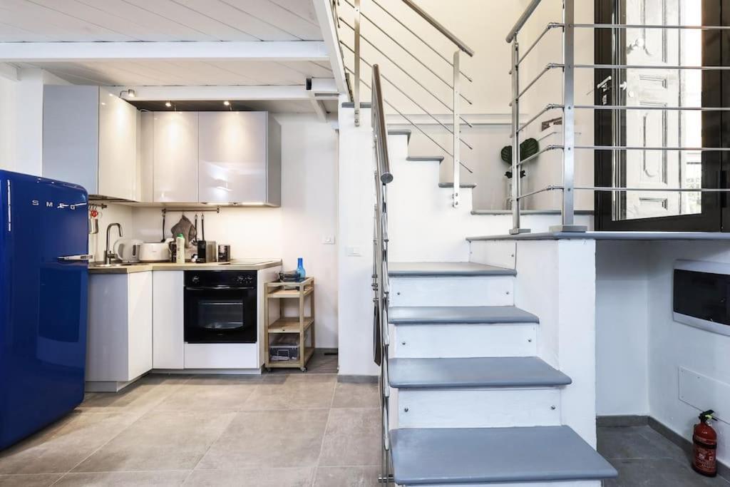 Cozy Loft Navigli, Close To Duomo And Bocconi - Italy Flat Vacation Milão Exterior foto