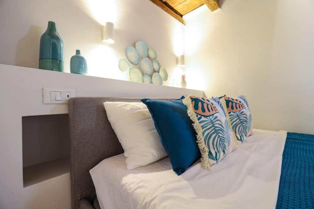 Cozy Loft Navigli, Close To Duomo And Bocconi - Italy Flat Vacation Milão Exterior foto