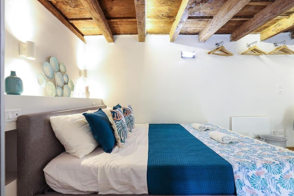 Cozy Loft Navigli, Close To Duomo And Bocconi - Italy Flat Vacation Milão Exterior foto
