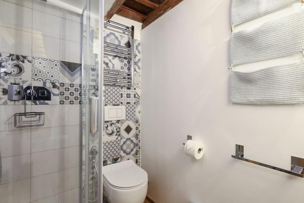 Cozy Loft Navigli, Close To Duomo And Bocconi - Italy Flat Vacation Milão Exterior foto