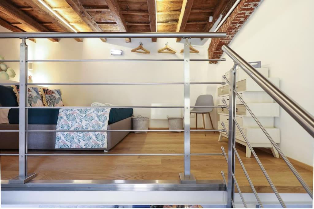 Cozy Loft Navigli, Close To Duomo And Bocconi - Italy Flat Vacation Milão Exterior foto