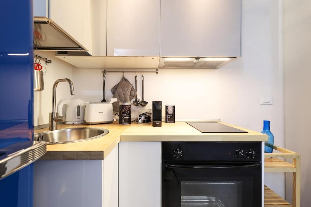 Cozy Loft Navigli, Close To Duomo And Bocconi - Italy Flat Vacation Milão Exterior foto