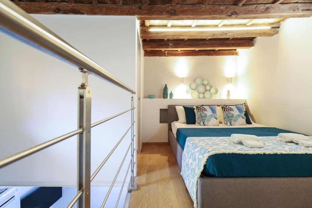 Cozy Loft Navigli, Close To Duomo And Bocconi - Italy Flat Vacation Milão Exterior foto