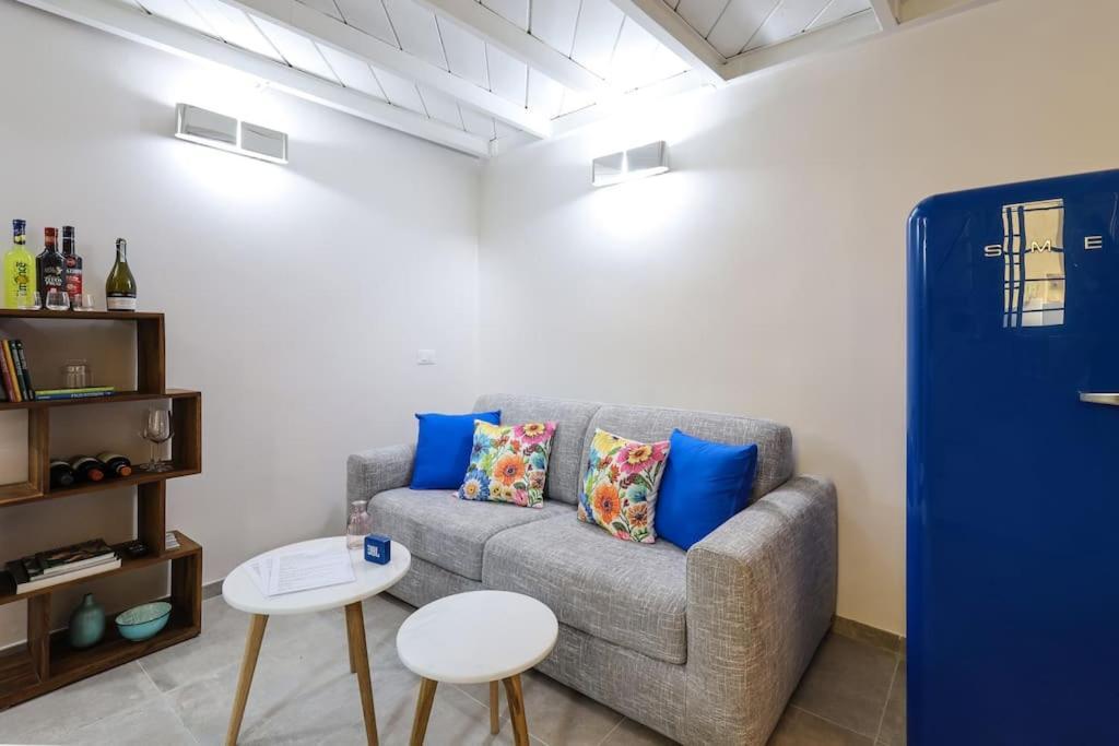Cozy Loft Navigli, Close To Duomo And Bocconi - Italy Flat Vacation Milão Exterior foto