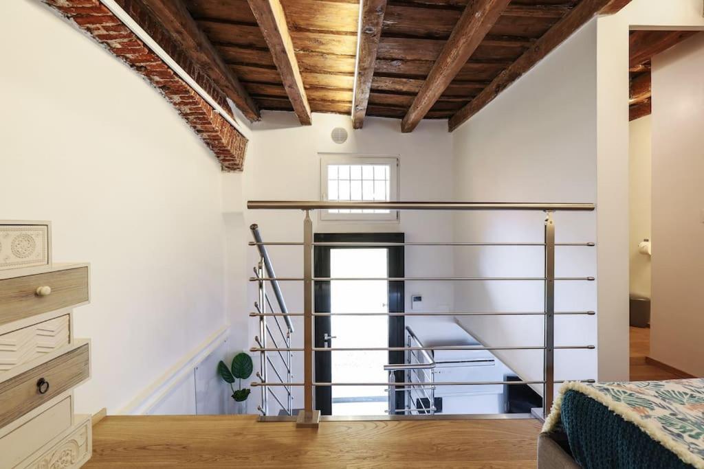 Cozy Loft Navigli, Close To Duomo And Bocconi - Italy Flat Vacation Milão Exterior foto