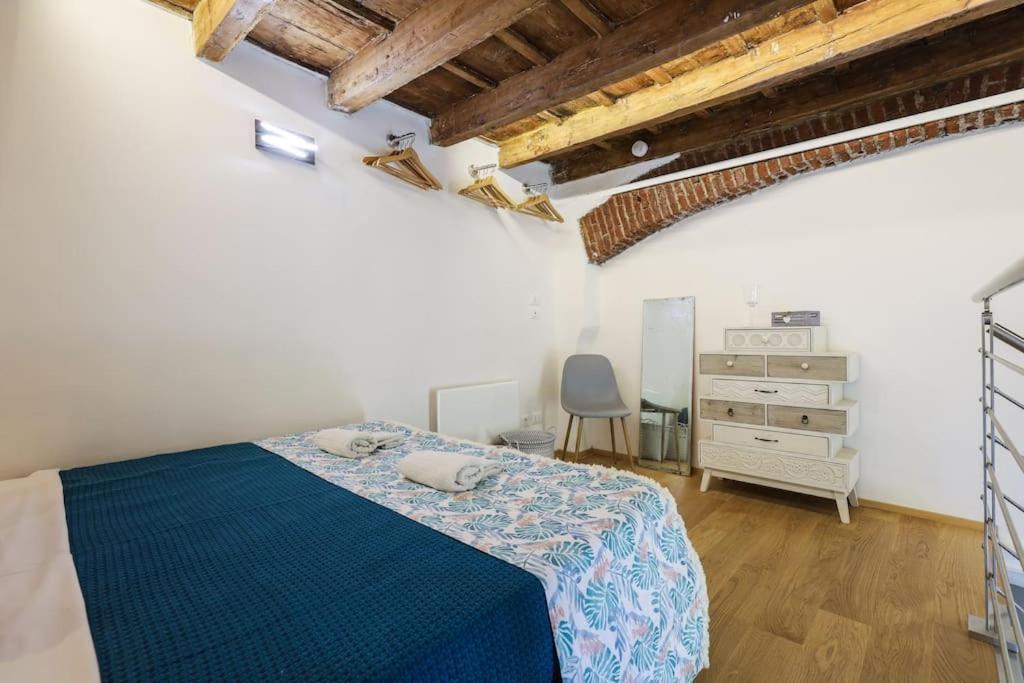 Cozy Loft Navigli, Close To Duomo And Bocconi - Italy Flat Vacation Milão Exterior foto