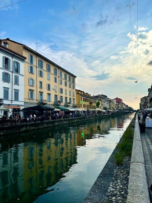 Cozy Loft Navigli, Close To Duomo And Bocconi - Italy Flat Vacation Milão Exterior foto